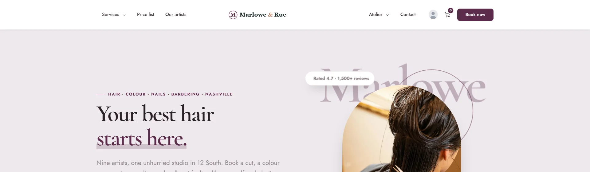 Split navigation: logo in the middle header preset